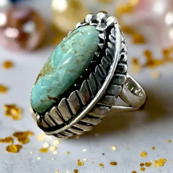 Turquoise leaf design, Native American style southwestern ring size 7 - Picture 2 of 4